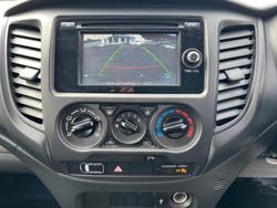2017 Mitsubishi
Triton GLX