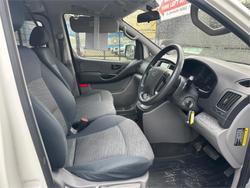 2018 HYUNDAI
iLOAD 3S TWIN SWING