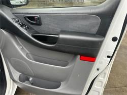 2018 HYUNDAI
iLOAD 3S TWIN SWING