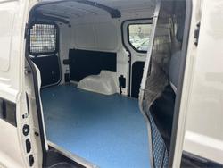 2018 HYUNDAI
iLOAD 3S TWIN SWING