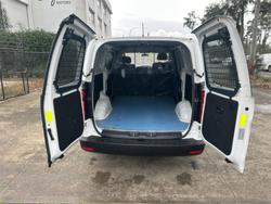 2018 HYUNDAI
iLOAD 3S TWIN SWING