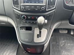 2018 HYUNDAI
iLOAD 3S TWIN SWING
