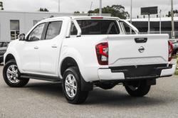 2025 Nissan
Navara ST