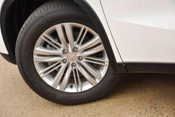 2024 Mitsubishi Outlander ES