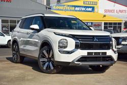 2025 Mitsubishi Outlander Aspire