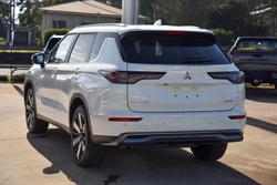 2025 Mitsubishi Outlander Aspire