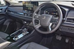 2025 Mitsubishi Outlander Aspire