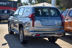 2024 Mitsubishi Pajero Sport GLX