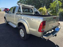 2011 Toyota Hilux SR5 KUN26R MY10 4X4 GOLD