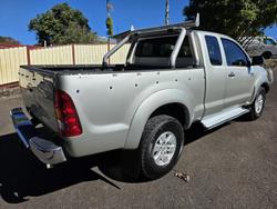 2011 Toyota Hilux SR5 KUN26R MY10 4X4 GOLD