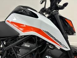 2021 Ktm 390 DUKE White