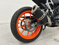 2021 Ktm 390 DUKE White