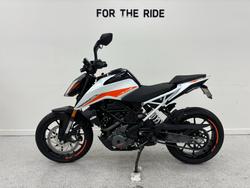 2021 Ktm 390 DUKE White