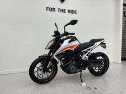 2021 Ktm 390 DUKE White