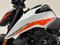 2021 Ktm 390 DUKE White