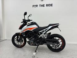 2021 Ktm 390 DUKE White