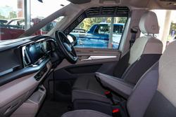 2025 Volkswagen Multivan TDI360 Life