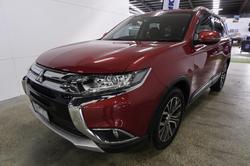 2016 Mitsubishi
Outlander XLS