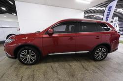 2016 Mitsubishi
Outlander XLS