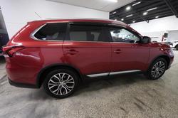 2016 Mitsubishi
Outlander XLS