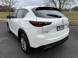 2022 Mazda
CX-5 Touring