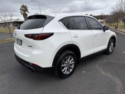 2022 Mazda
CX-5 Touring