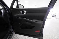 2025 Kia
                Sorento Sport+