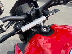 2022 DUCATI STREETFIGHTER V2 Red