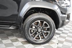 2022 Toyota
Hilux Rogue