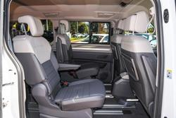 2025 Volkswagen Multivan TDI360 Life