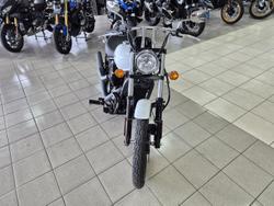 2016 Kawasaki Vulcan 900 Custom (VN900C) Vulcan White