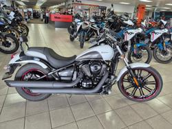 Kawasaki Vulcan 900 Custom (VN900C)