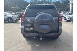 2021 Toyota
Landcruiser Prado VX