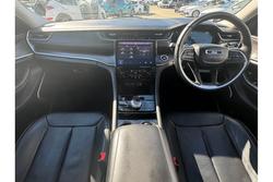 2022 Jeep
Grand Cherokee L Limited
