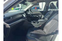 2022 Jeep
Grand Cherokee L Limited