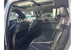 2022 Jeep
Grand Cherokee L Limited