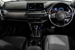 2021 Kia
                Seltos Sport+