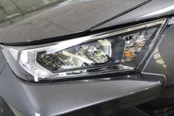 2019 Toyota
RAV4 Edge