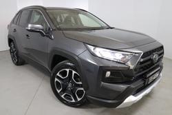 2019 Toyota
RAV4 Edge