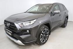 2019 Toyota
RAV4 Edge