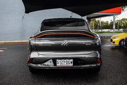 2025 MG
IM6 Performance