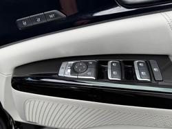 2022 Kia
Carnival Platinum