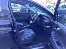 2019 Hyundai
Santa Fe Highlander