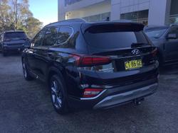 2019 Hyundai
Santa Fe Highlander