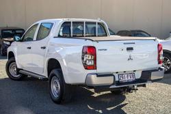 2021 Mitsubishi
Triton GLX
