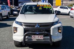 2021 Mitsubishi
Triton GLX