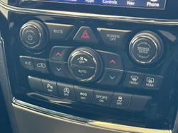 2019 Jeep
Grand Cherokee Night Eagle