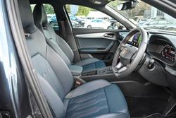 2024 CUPRA
Formentor VZx