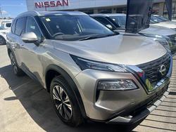 2024 Nissan
X-TRAIL ST-L