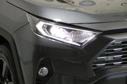 2021 Toyota
RAV4 Cruiser